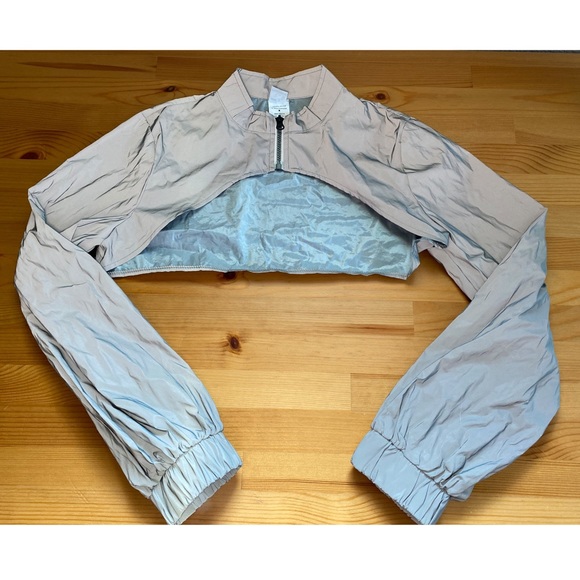 Reflective Crop Top - Picture 4 of 5